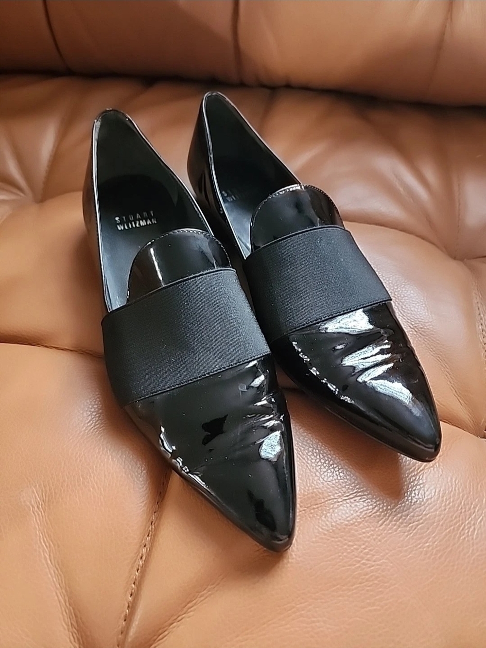 Stuart Weitzman Black Patent Pointed Toe Flats Loafers Size 7M